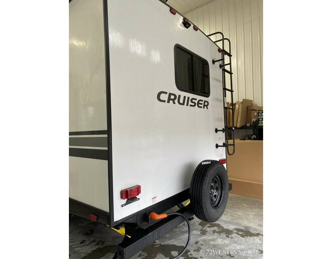 2023 Crossroads RV Cruiser Aire 27RBS Travel Trailer at 72 West Motors and RVs STOCK# 320310 Photo 3