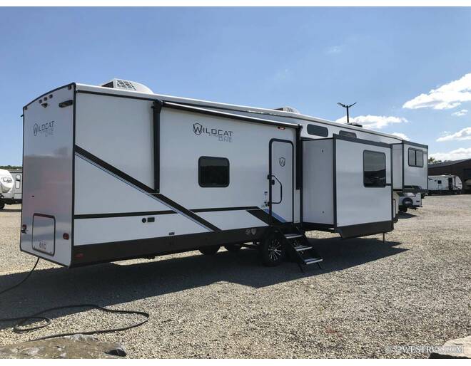 2024 Wildcat One 35FL Fifth Wheel at 72 West Motors and RVs STOCK# 004729 Photo 6