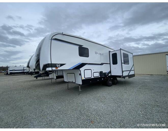 2024 Wildcat One 23RK Fifth Wheel at 72 West Motors and RVs STOCK# 004818 Photo 7