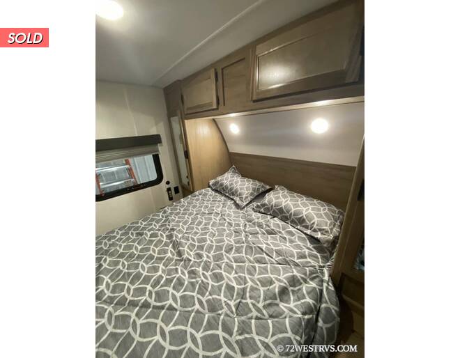 2024 Cherokee Grey Wolf 26DBH Travel Trailer at 72 West Motors and RVs STOCK# 088144 Photo 14