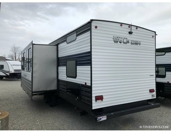 2024 Cherokee Grey Wolf Wolf Den 282DS Travel Trailer at 72 West Motors and RVs STOCK# 162876 Photo 5