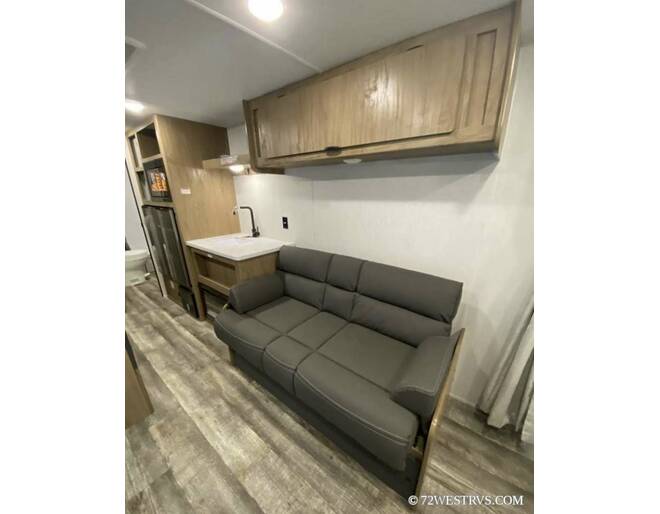 2024 Cherokee Grey Wolf Wolf Den 26EV Travel Trailer at 72 West Motors and RVs STOCK# 088979 Photo 8