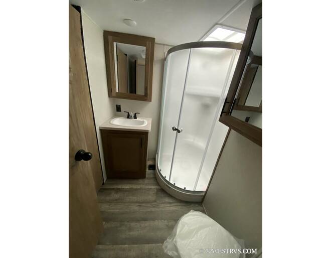 2024 Cherokee Wolf Pack Toy Hauler 365PACK16 Fifth Wheel at 72 West Motors and RVs STOCK# 222804 Photo 10