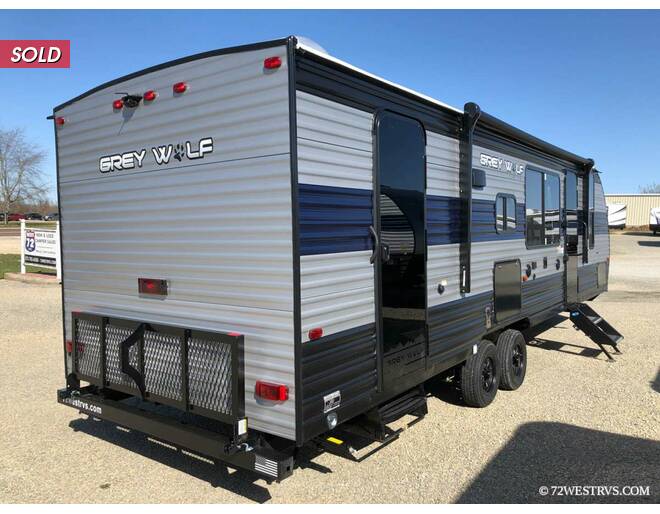 2021 Cherokee Grey Wolf 26BRB Travel Trailer at 72 West Motors and RVs STOCK# 073130 Photo 6