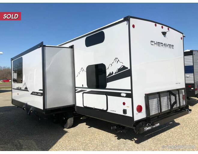 2021 Cherokee 274BRB Travel Trailer at 72 West Motors and RVs STOCK# 150503 Photo 4