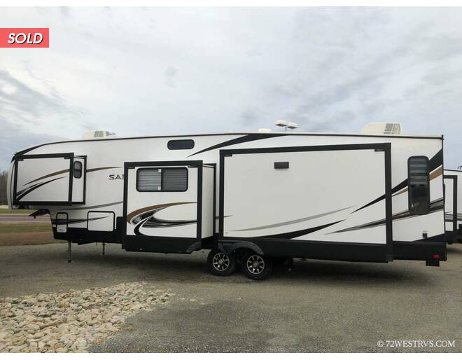 2021 Sabre 36BHQ Fifth Wheel at 72 West Motors and RVs STOCK# 107441 Photo 3
