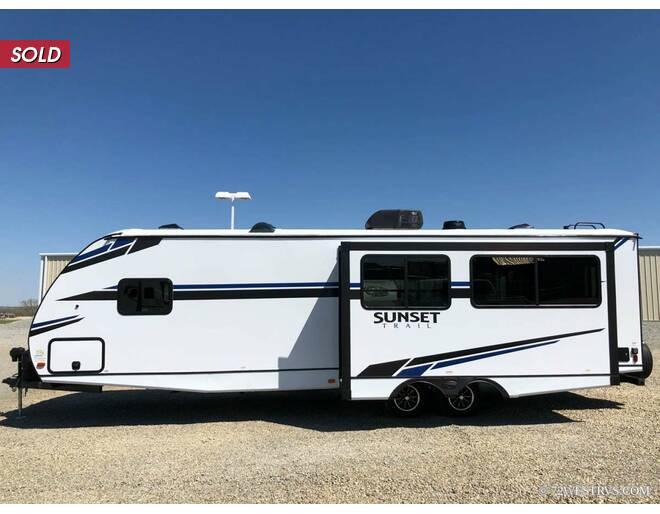 2021 CrossRoads RV Sunset Trail Super Lite 291RK Travel Trailer at 72 West Motors and RVs STOCK# 352765 Photo 4