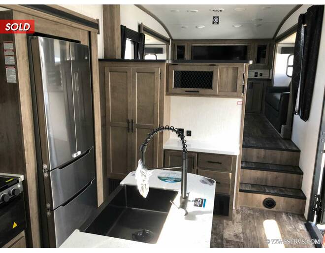 2021 Sabre 37FLH Fifth Wheel at 72 West Motors and RVs STOCK# 107592 Photo 15