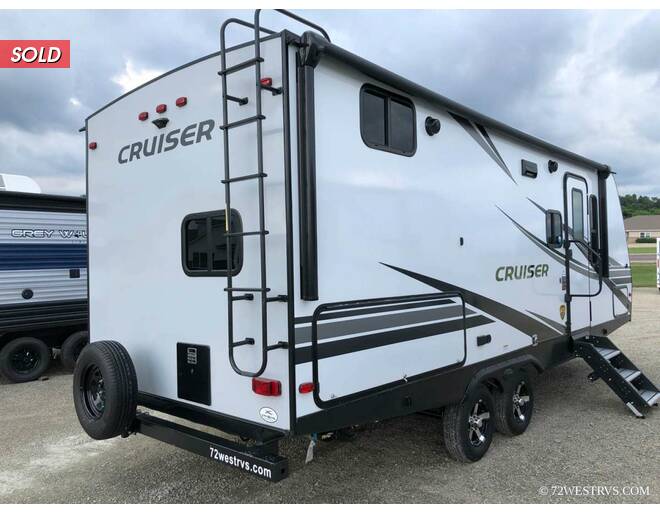 2021 Crossroads RV Cruiser Aire 22BBH Travel Trailer at 72 West Motors and RVs STOCK# 321507 Photo 6
