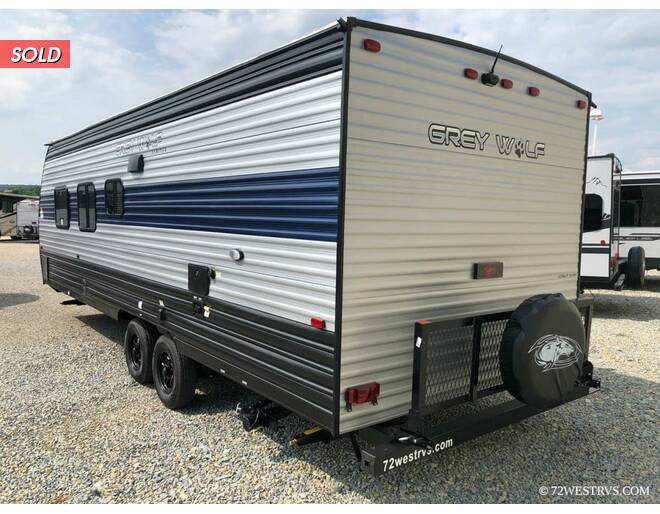 2022 Cherokee Grey Wolf 26DJSE Travel Trailer at 72 West Motors and RVs STOCK# 000721 Photo 4