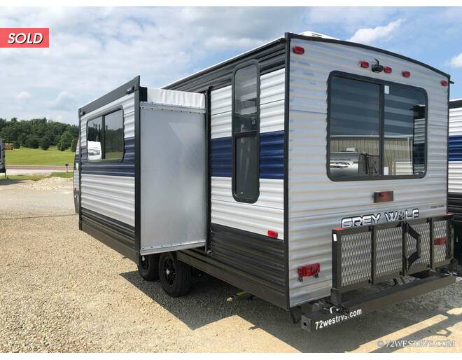 2022 Cherokee Grey Wolf 23MK Travel Trailer at 72 West Motors and RVs STOCK# 077309 Photo 4