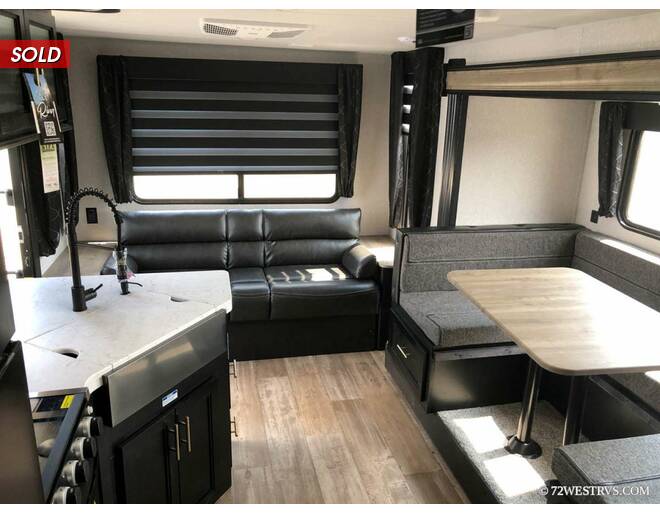 2022 Cherokee Grey Wolf 23MK Travel Trailer at 72 West Motors and RVs STOCK# 077309 Photo 15