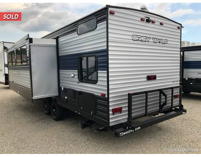 2022 Cherokee Grey Wolf 26DBH Travel Trailer at 72 West Motors and RVs STOCK# 077343 Photo 4