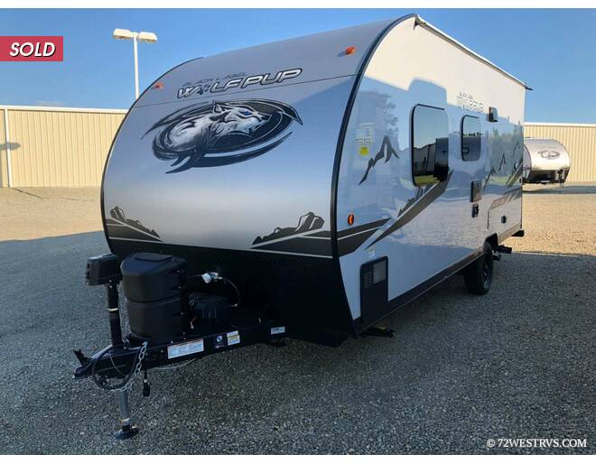 2022 Cherokee Wolf Pup 16FQBL Black Label Travel Trailer at 72 West Motors and RVs STOCK# 018499 Photo 3