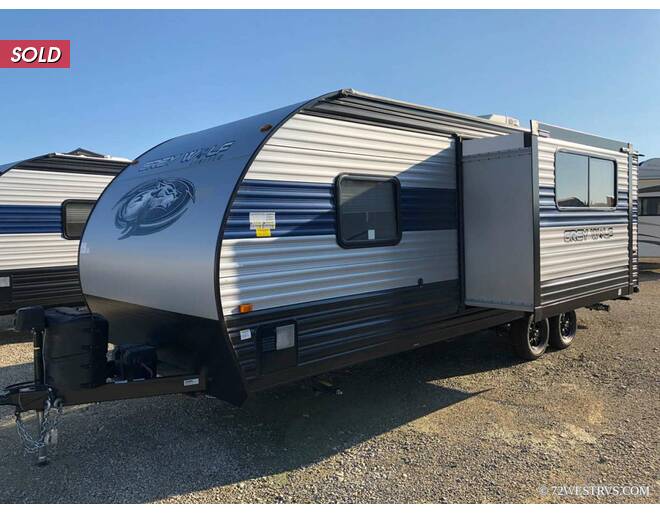 2022 Cherokee Grey Wolf 23DBH Travel Trailer at 72 West Motors and RVs STOCK# 077947 Photo 3
