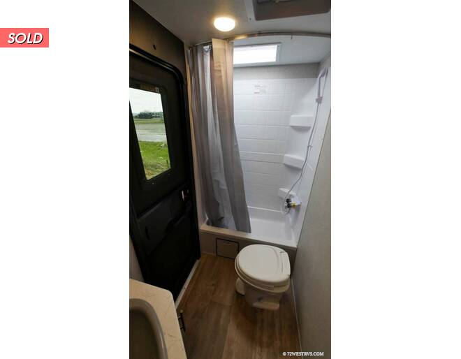 2022 Cherokee Grey Wolf 26DBH Travel Trailer at 72 West Motors and RVs STOCK# 081022 Photo 15