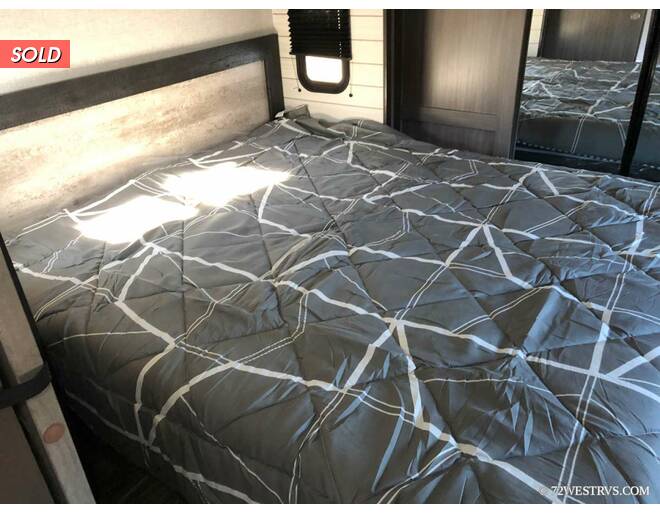 2022 CrossRoads RV Sunset Trail Super Lite 309RK Travel Trailer at 72 West Motors and RVs STOCK# 350635 Photo 13