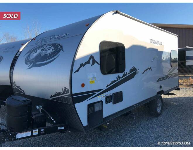 2022 Cherokee Wolf Pup 16TSBL Black Label Travel Trailer at 72 West Motors and RVs STOCK# 021599 Photo 3