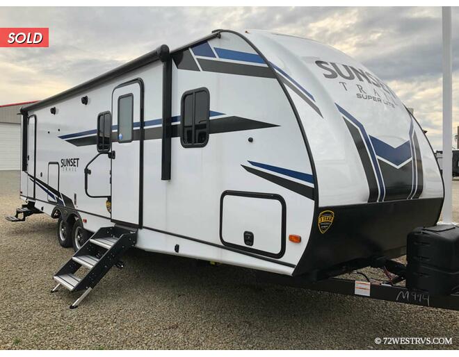 2021 CrossRoads RV Sunset Trail Super Lite 272BH Travel Trailer at 72 West Motors and RVs STOCK# 351351 Exterior Photo