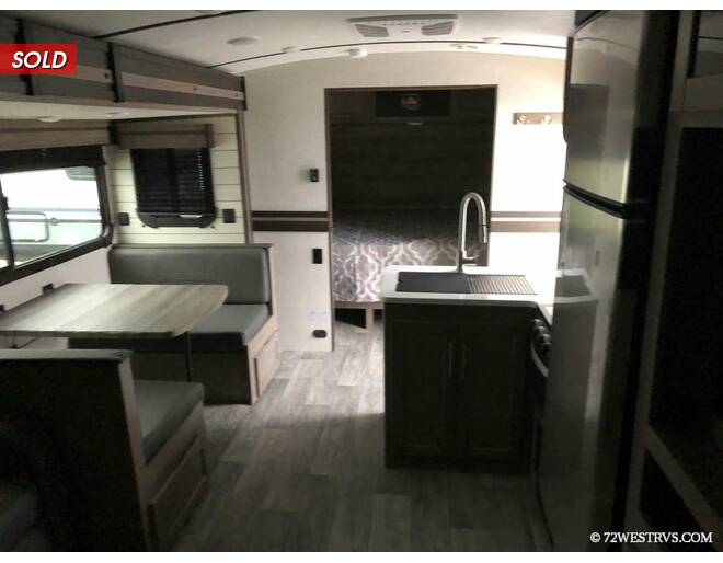 2021 CrossRoads RV Sunset Trail Super Lite 272BH Travel Trailer at 72 West Motors and RVs STOCK# 351351 Photo 11