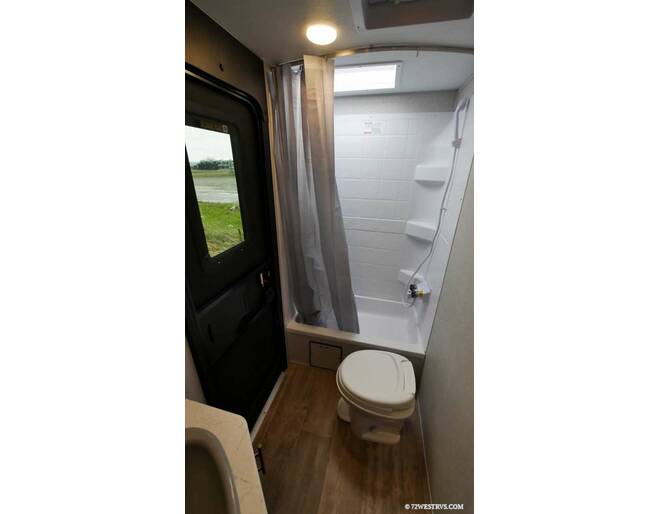 2022 Cherokee Grey Wolf 26DBH Travel Trailer at 72 West Motors and RVs STOCK# 081949 Photo 12