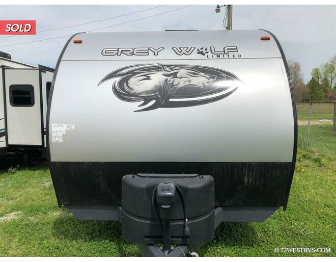 2022 Cherokee Grey Wolf 26BRB Travel Trailer at 72 West Motors and RVs STOCK# 081905 Photo 40