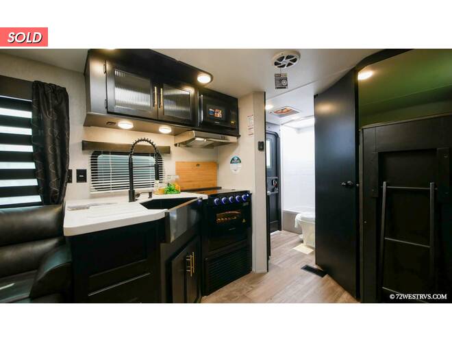 2022 Cherokee 274BRBBL Black Label Travel Trailer at 72 West Motors and RVs STOCK# 158385 Photo 8