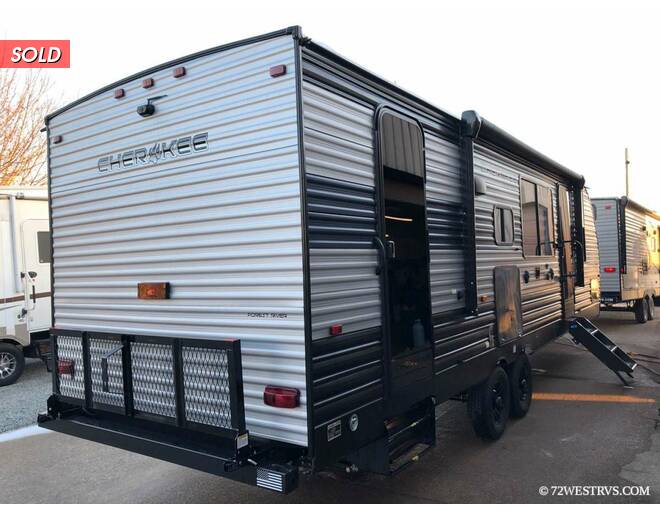 2022 Cherokee 274BRB Travel Trailer at 72 West Motors and RVs STOCK# 158704 Photo 4