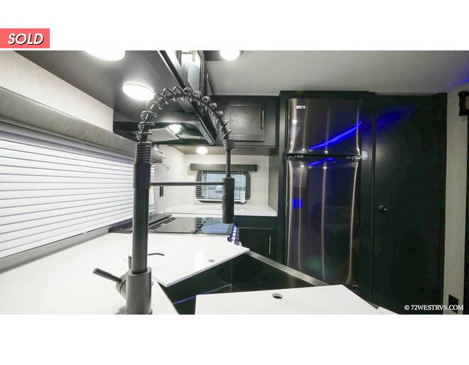2022 Cherokee 274RKBL Black Label Travel Trailer at 72 West Motors and RVs STOCK# 159362 Photo 11