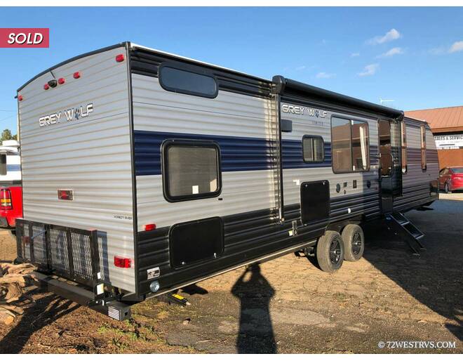 2022 Cherokee Grey Wolf 29BRB Travel Trailer at 72 West Motors and RVs STOCK# 084059 Photo 5