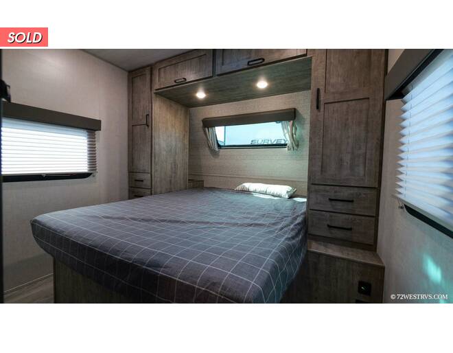 2023 Surveyor Legend 252RBLE Travel Trailer at 72 West Motors and RVs STOCK# 045932 Photo 14