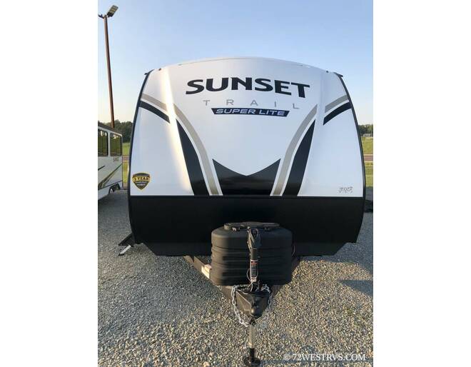 2024 CrossRoads RV Sunset Trail Super Lite 258RD Travel Trailer at 72 West Motors and RVs STOCK# 350158 Photo 3