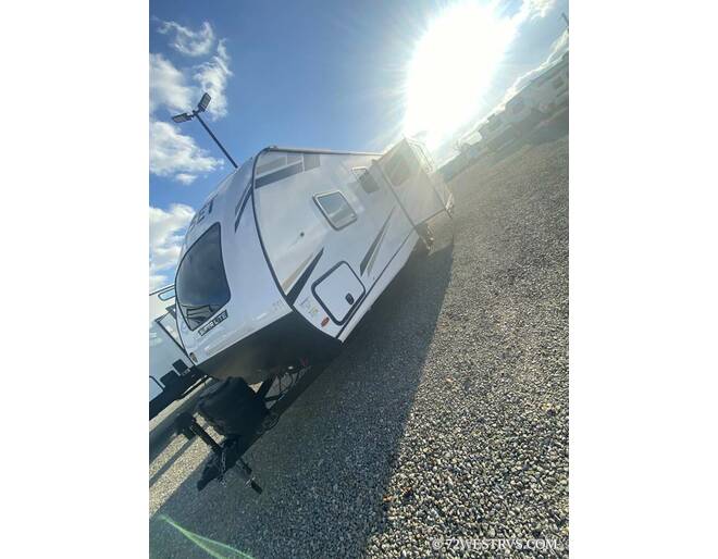 2024 CrossRoads RV Sunset Trail Super Lite 256RK Travel Trailer at 72 West Motors and RVs STOCK# 350153 Photo 3