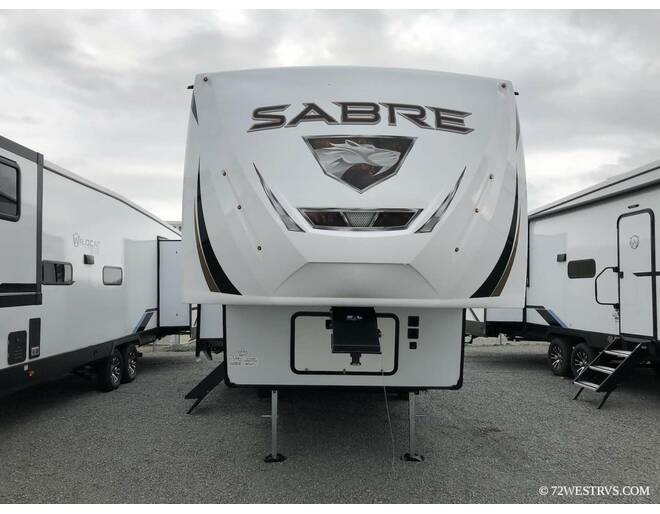 2024 Sabre 26BBR Fifth Wheel at 72 West Motors and RVs STOCK# 113992 Photo 2